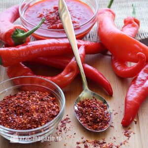 Piper Cayenne, mărunțit – 1kg